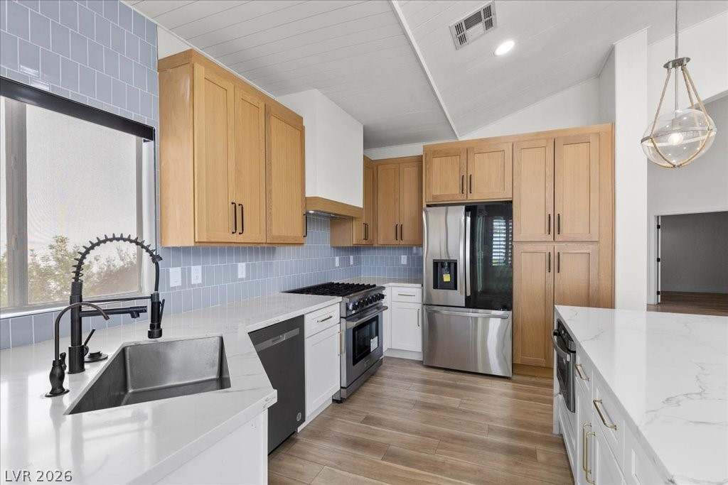 8120 Pacific Cove Drive