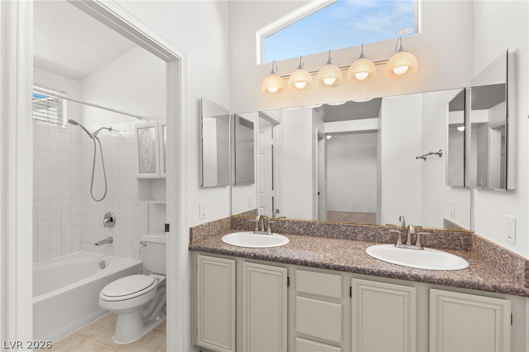 3941 Round Wood Street