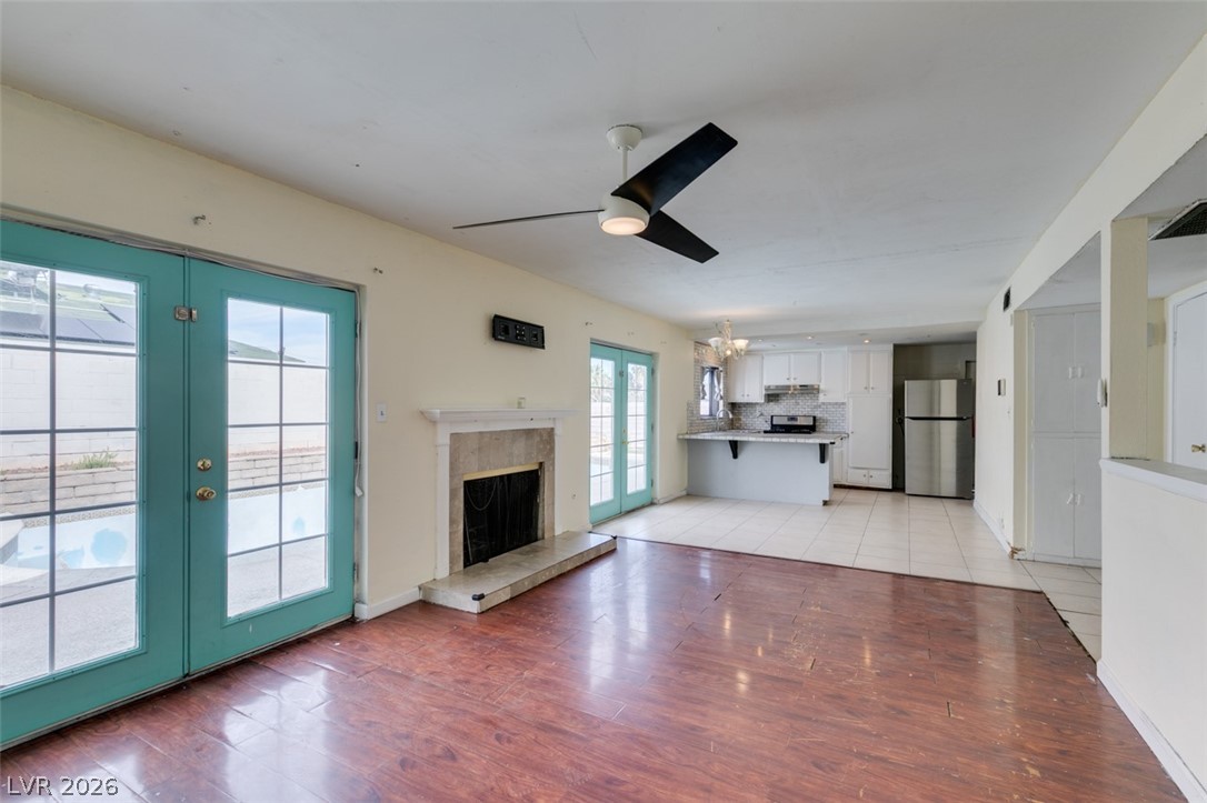 2986 Vegas Valley Drive