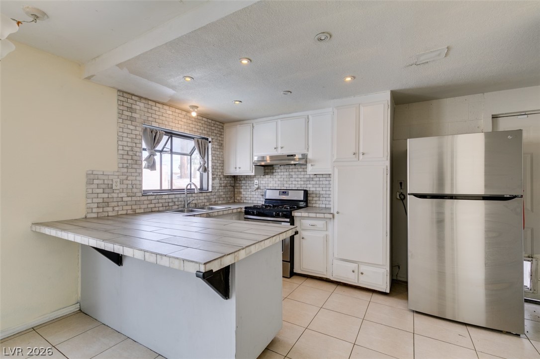 2986 Vegas Valley Drive