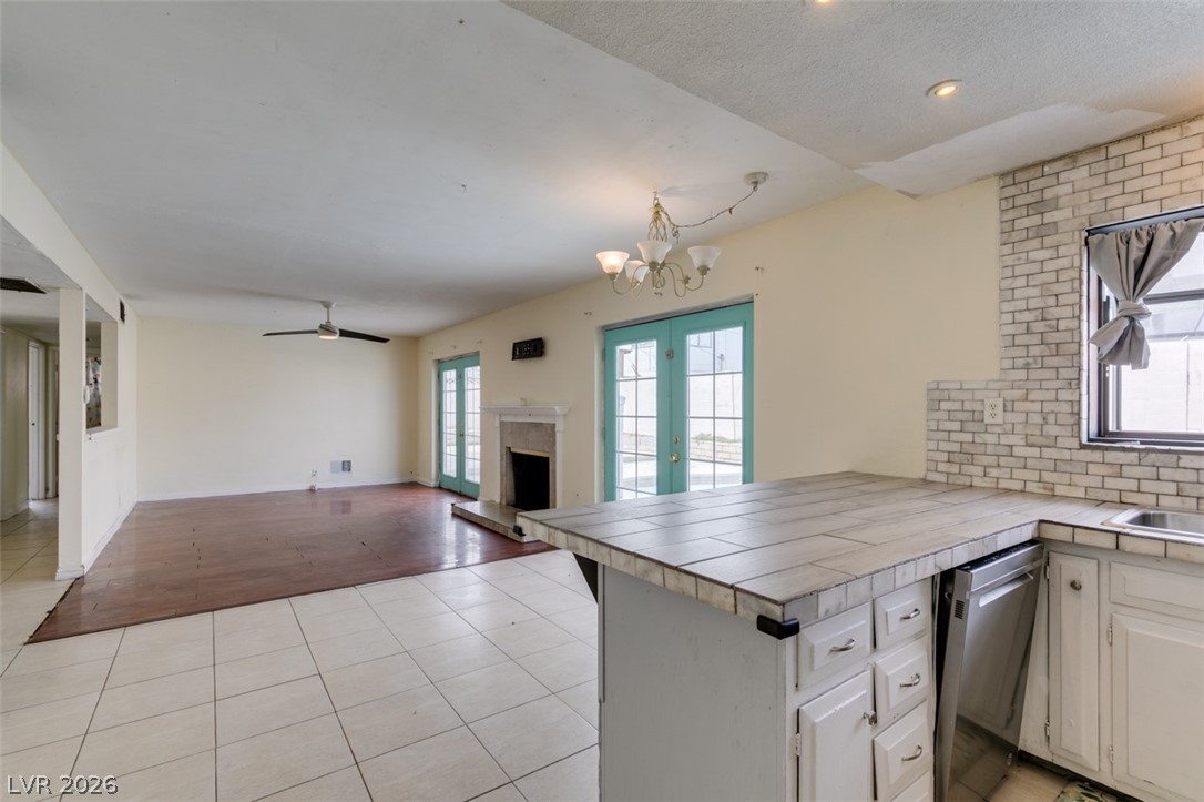 2986 Vegas Valley Drive