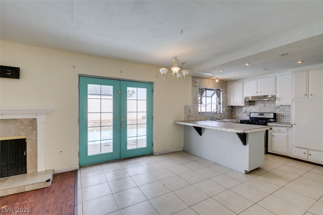 2986 Vegas Valley Drive