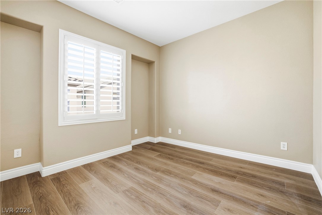 7616 Perla Del Mar Avenue