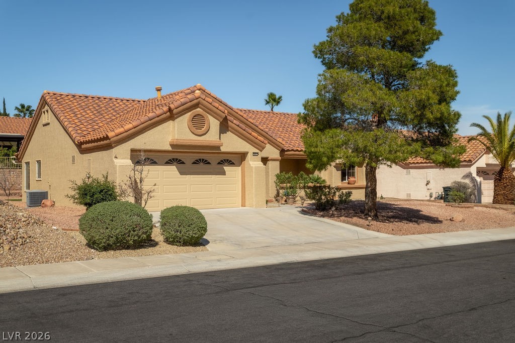 2821 Tumble Brook Drive