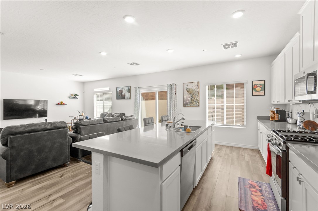 275 Luna Valley Way 1013