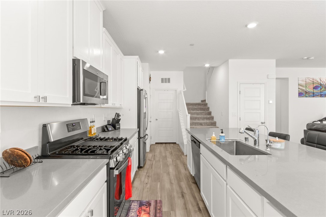 275 Luna Valley Way 1013