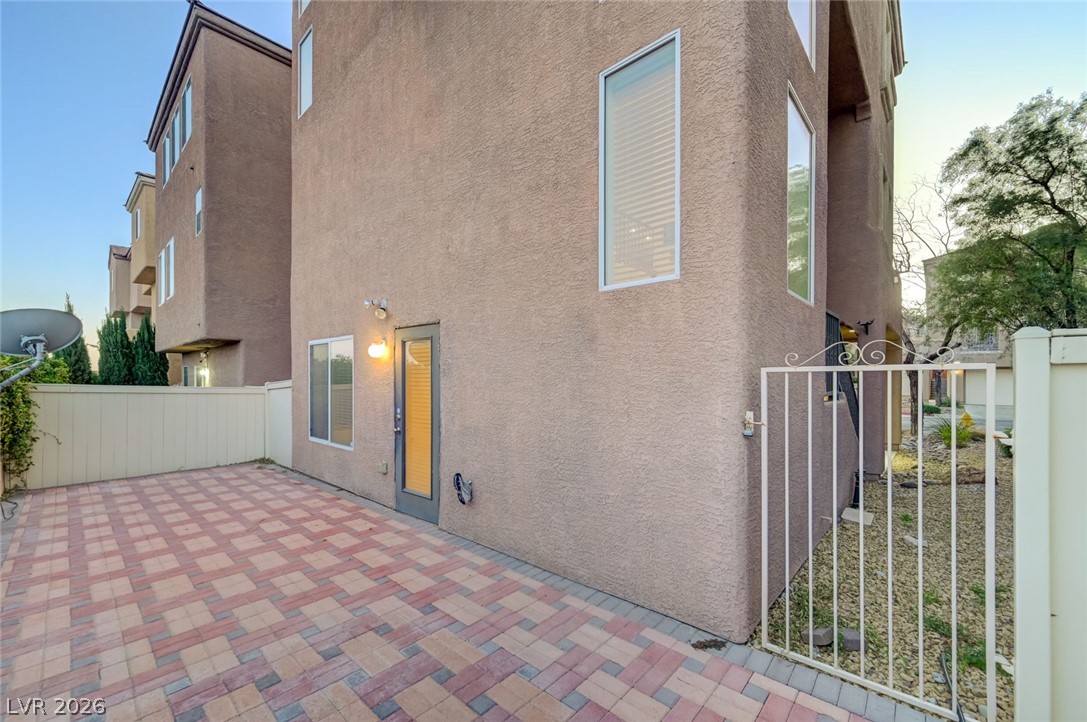 6622 Colorado Spruce Street