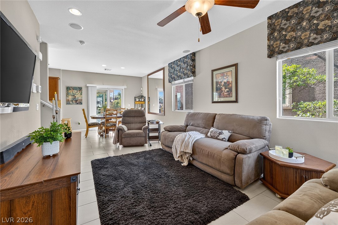 9309 Bright Blue Sky Avenue
