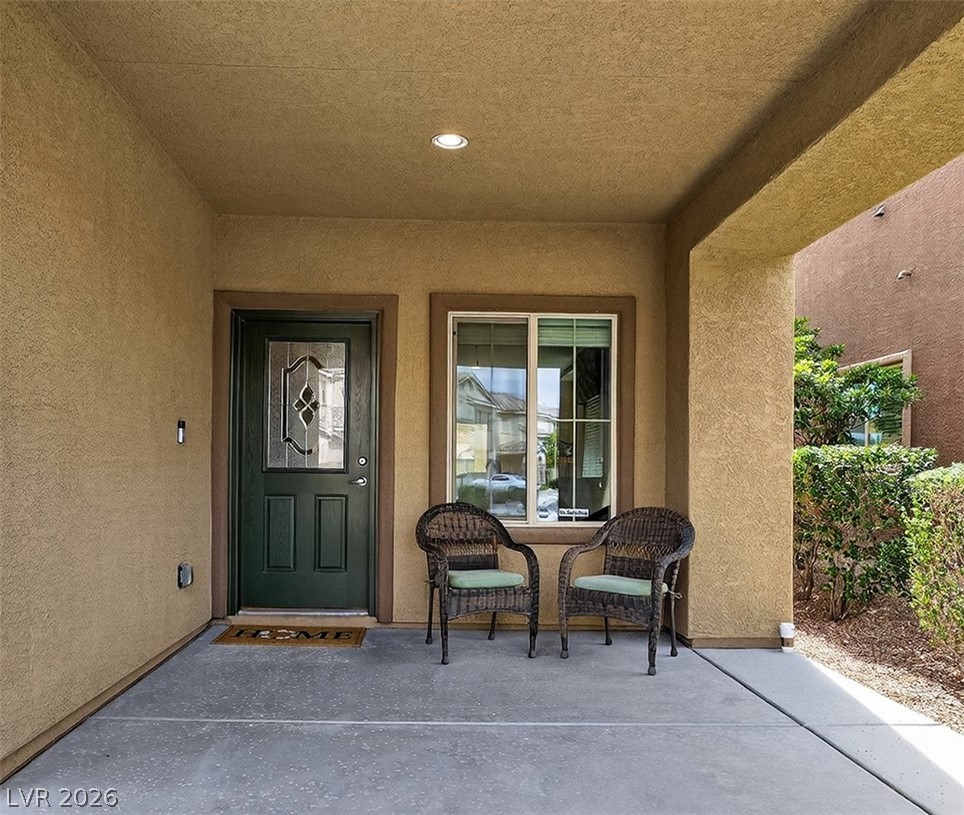 9309 Bright Blue Sky Avenue