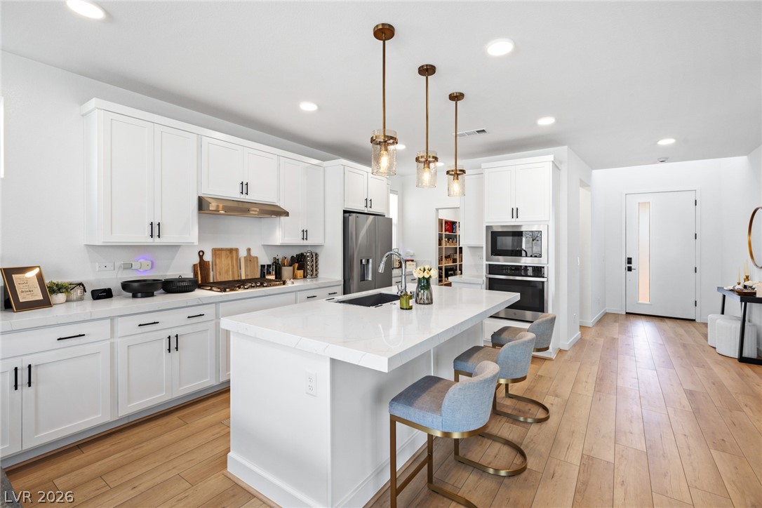 6381 Redstone Hills Drive