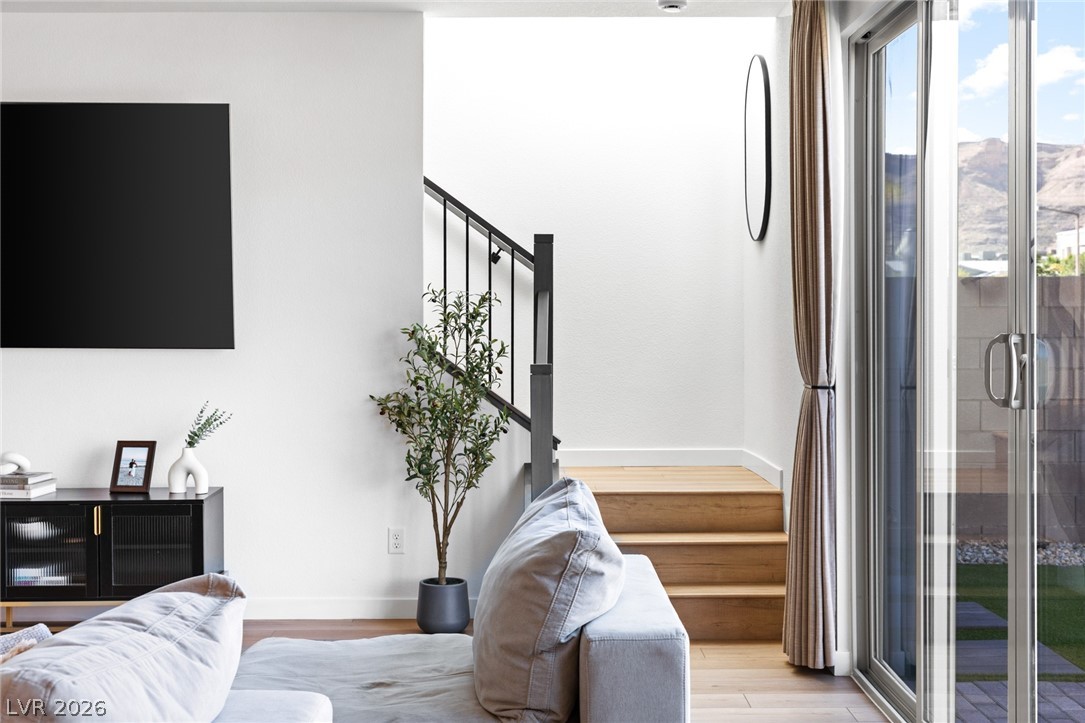 6381 Redstone Hills Drive