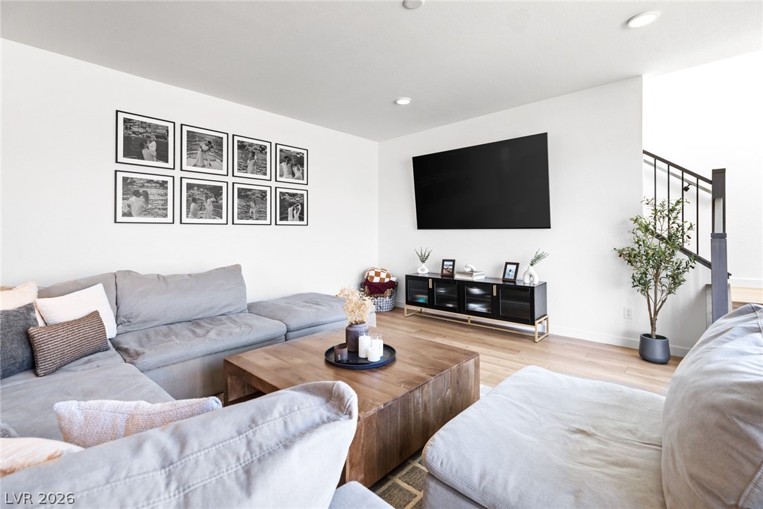 6381 Redstone Hills Drive