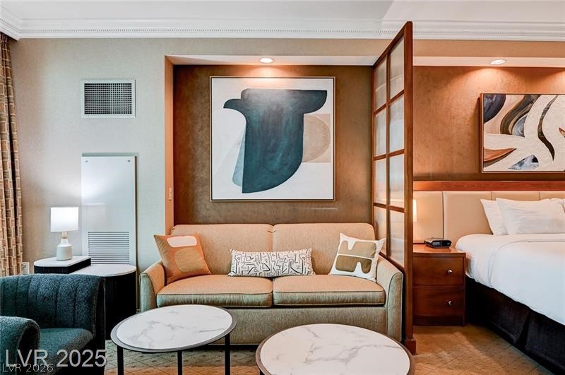 135 East Harmon Avenue 817