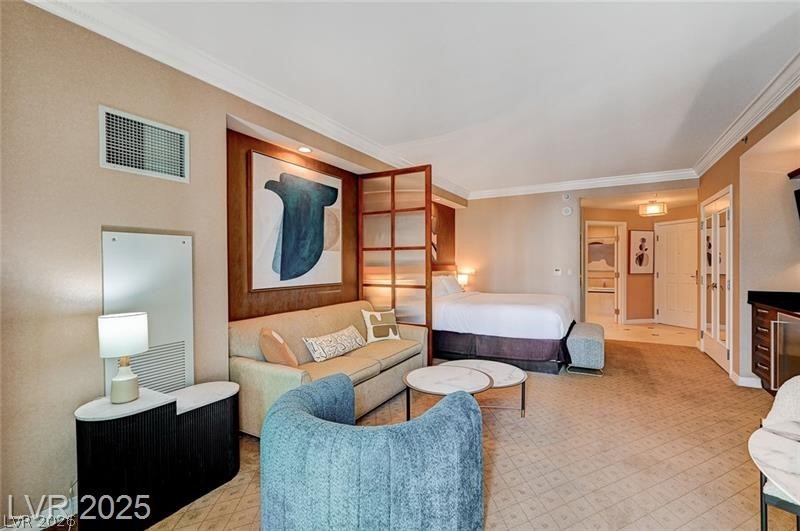 135 East Harmon Avenue 817