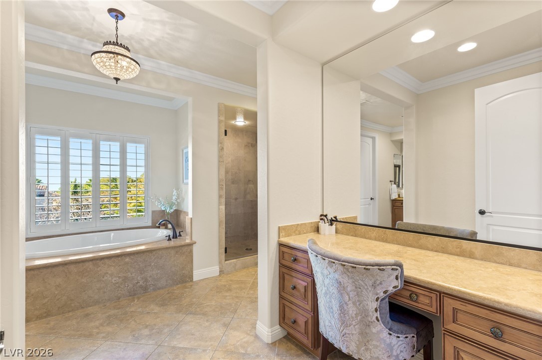 2233 Boutique Avenue