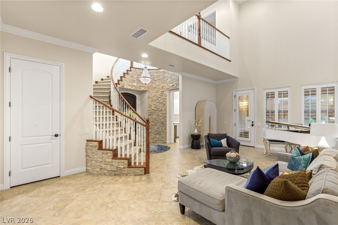 2233 Boutique Avenue