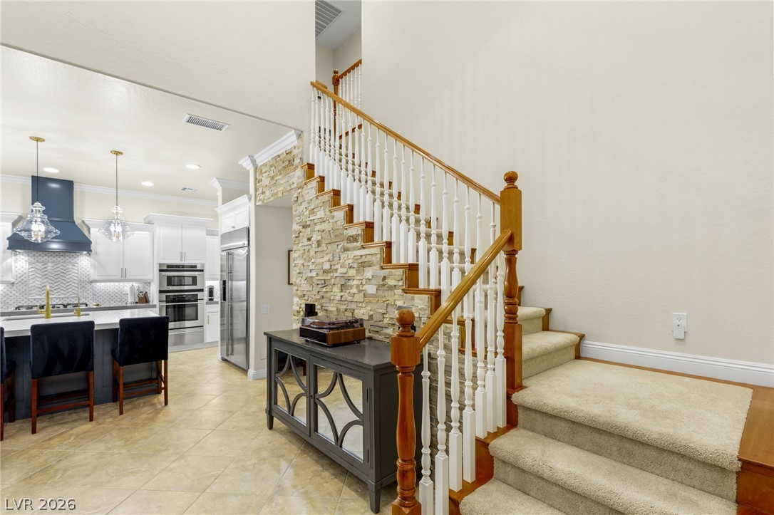 2233 Boutique Avenue