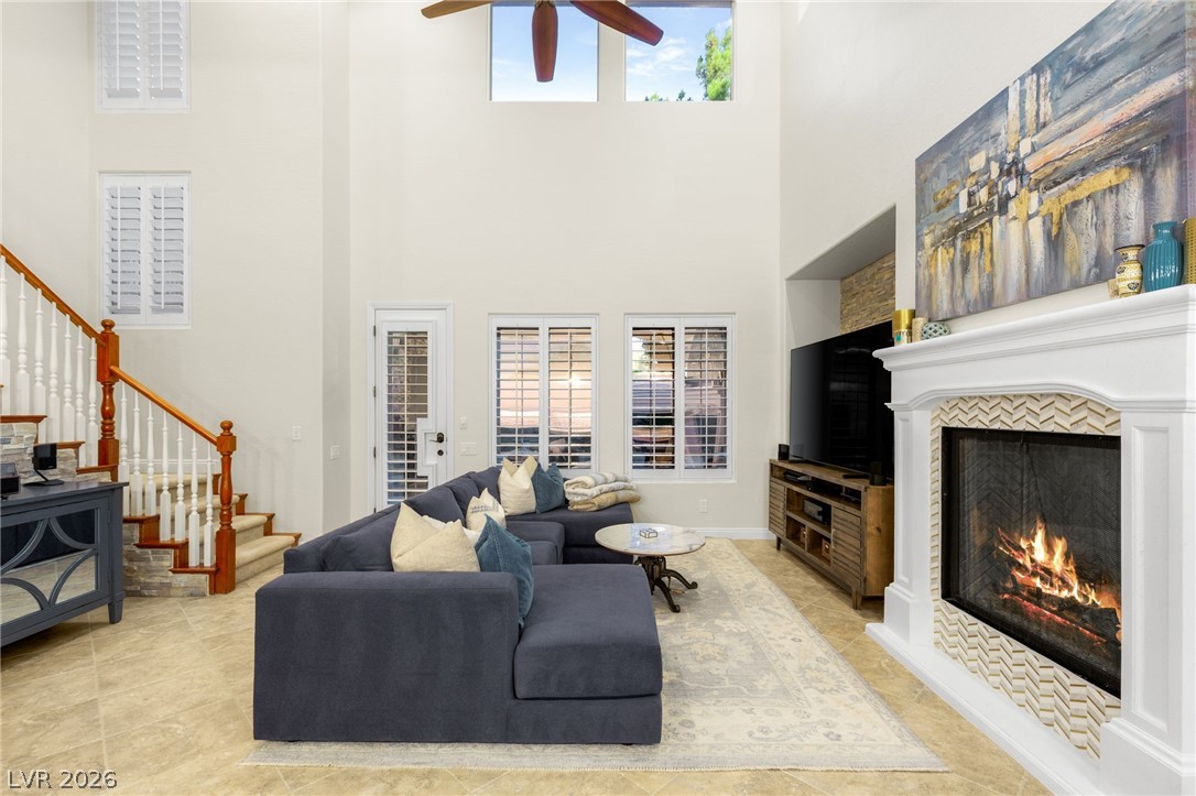 2233 Boutique Avenue