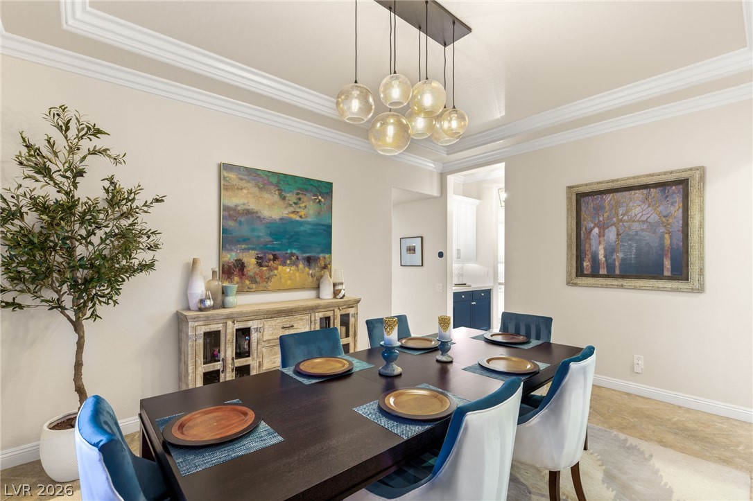 2233 Boutique Avenue