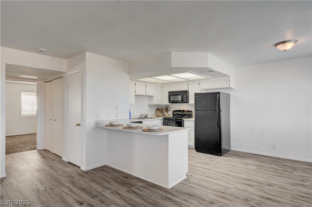 332 South Buffalo Drive 202