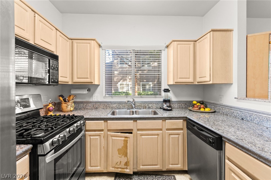 5250 South Rainbow Boulevard 1012