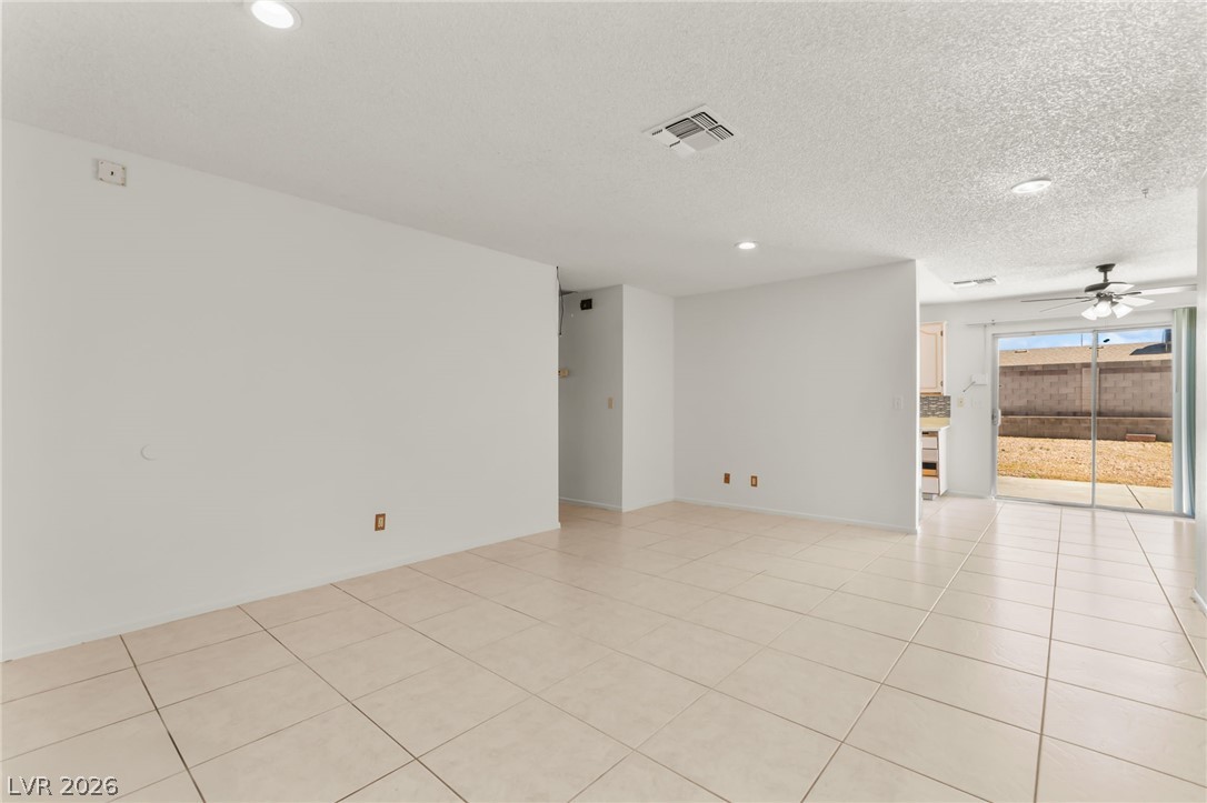 3686 Longfellow Street