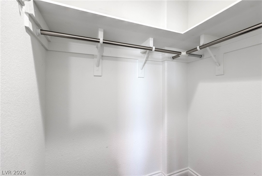 3301 Cheyenne Gardens Way