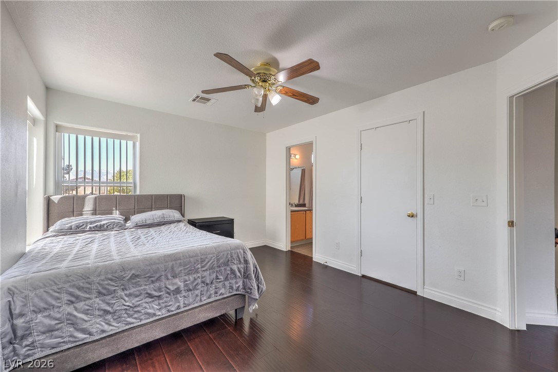 3301 Cheyenne Gardens Way