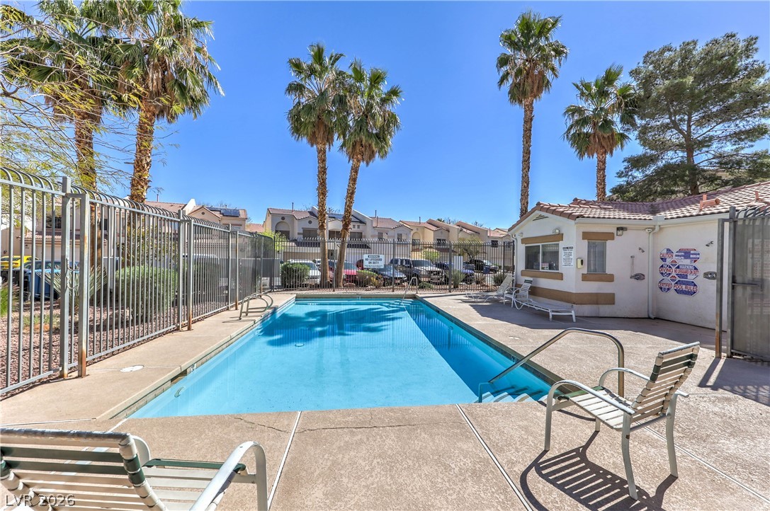 3301 Cheyenne Gardens Way