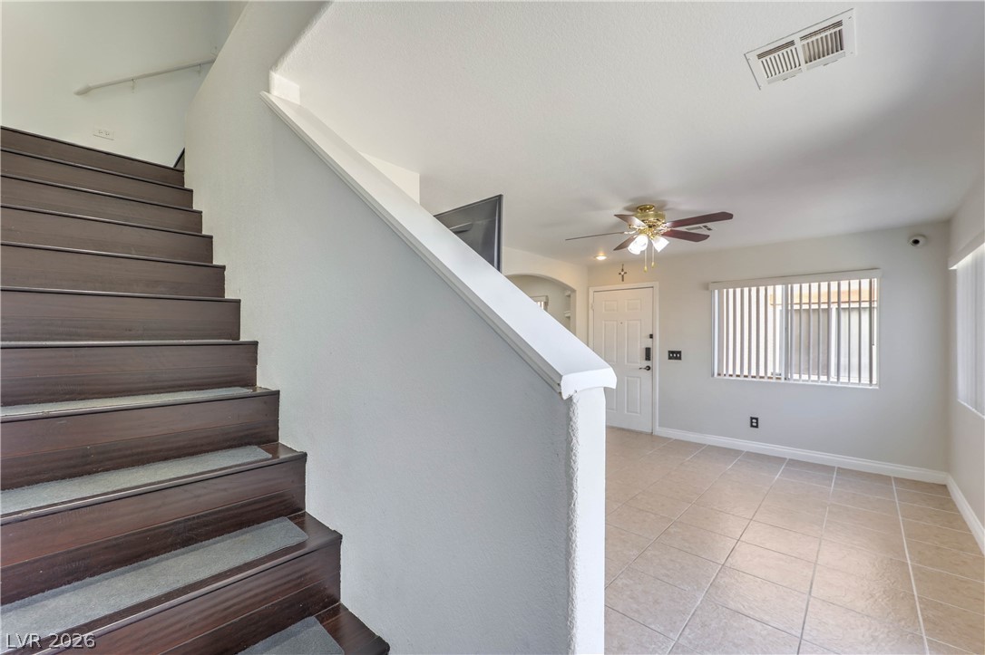 3301 Cheyenne Gardens Way