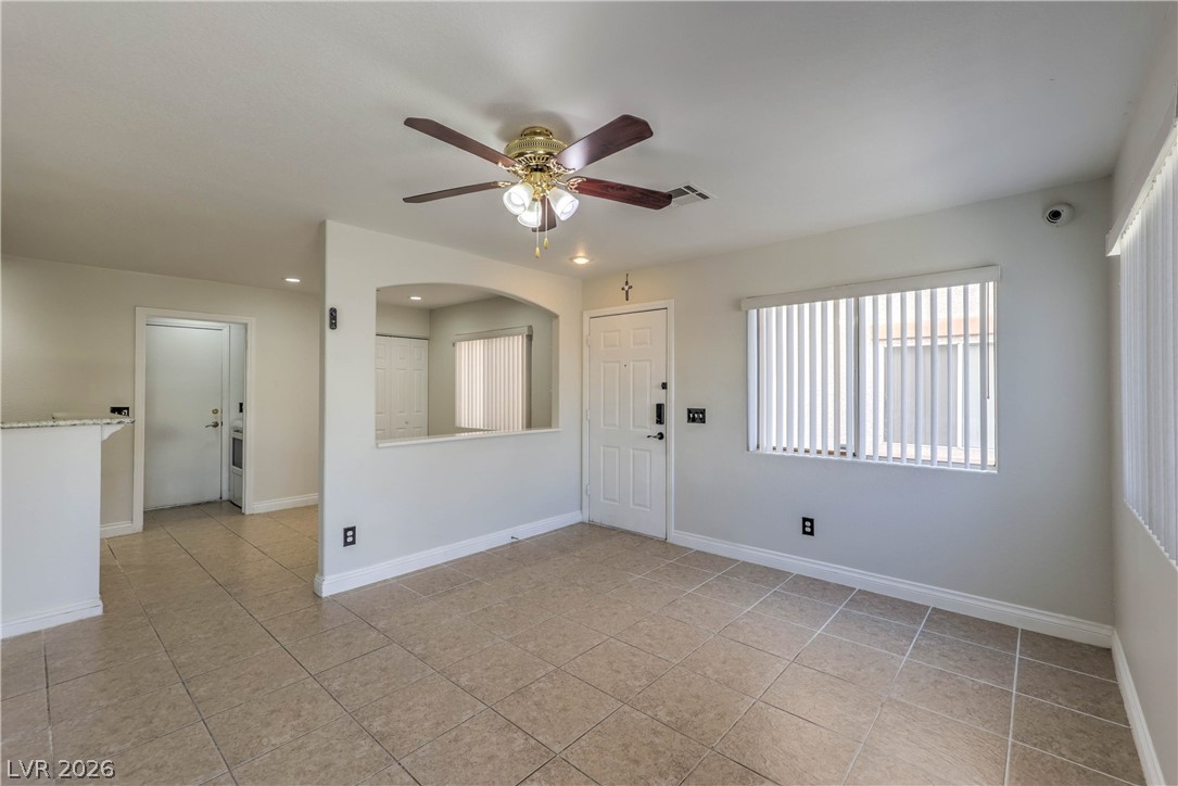 3301 Cheyenne Gardens Way