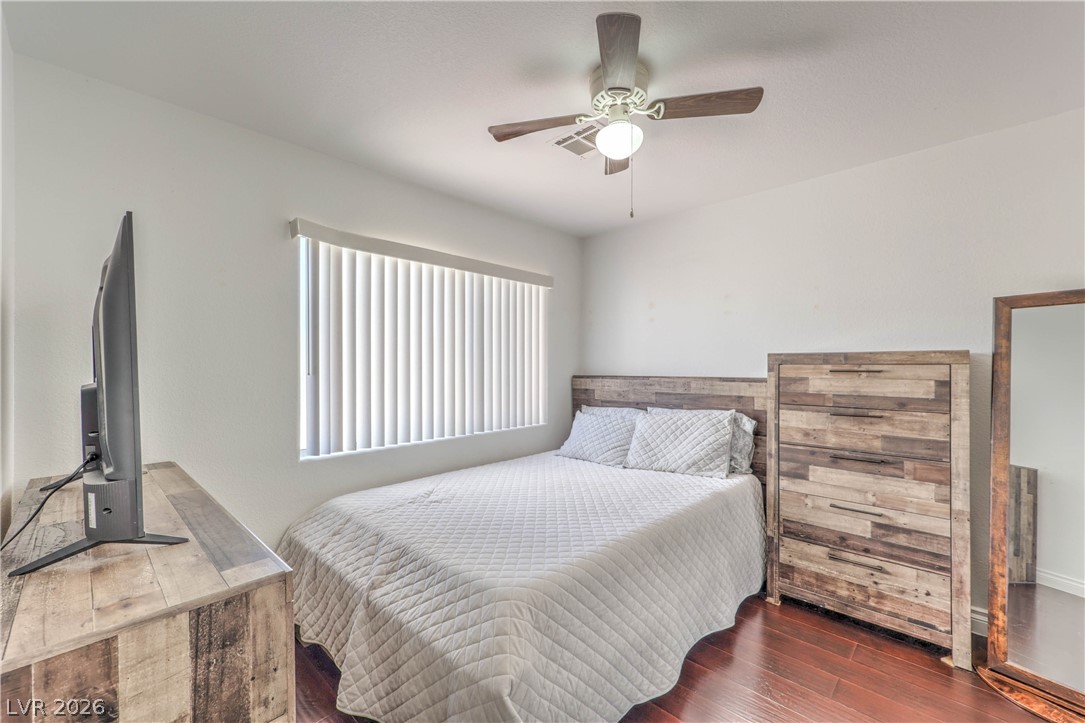 3301 Cheyenne Gardens Way