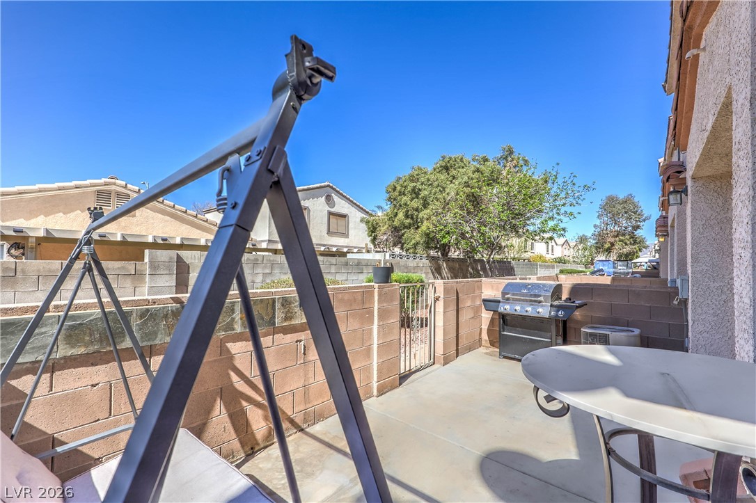 3301 Cheyenne Gardens Way