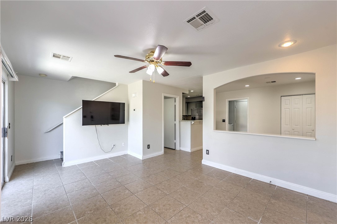 3301 Cheyenne Gardens Way