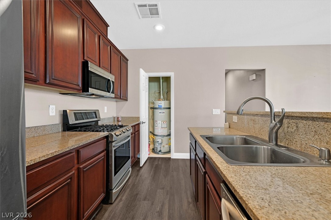 1318 Crystal Hill Lane 3