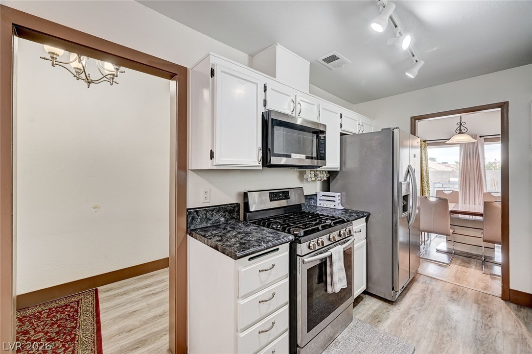 1508 Lilac Breeze Circle