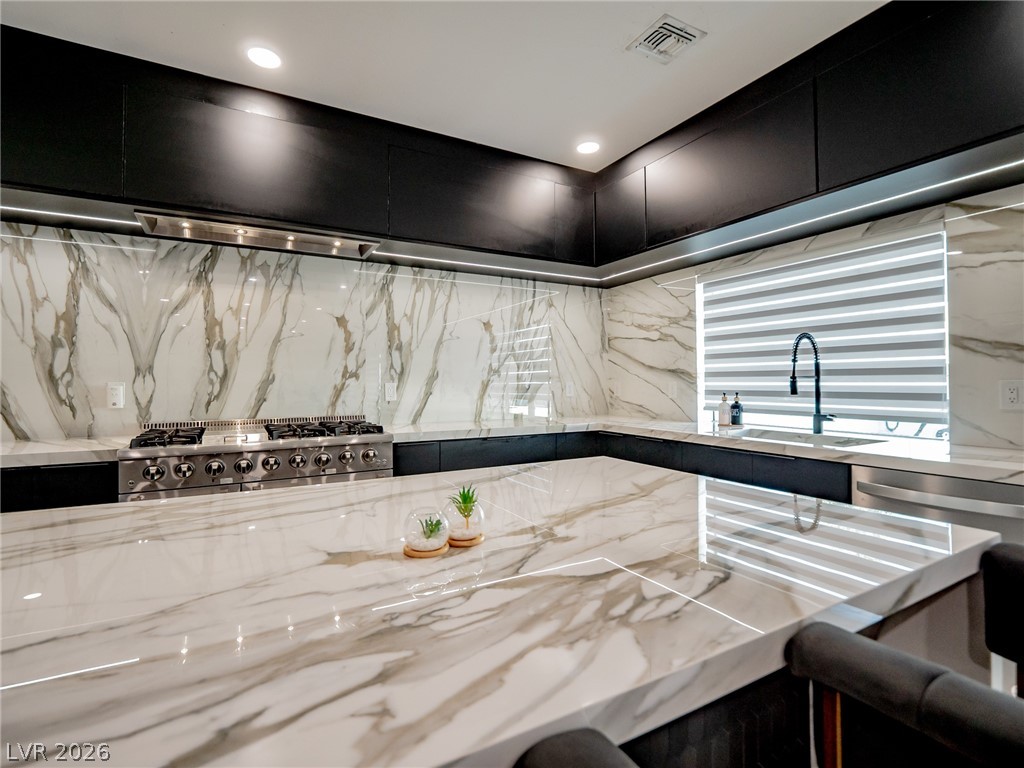 8485 Iron Heart Lane