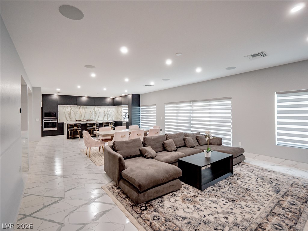 8485 Iron Heart Lane