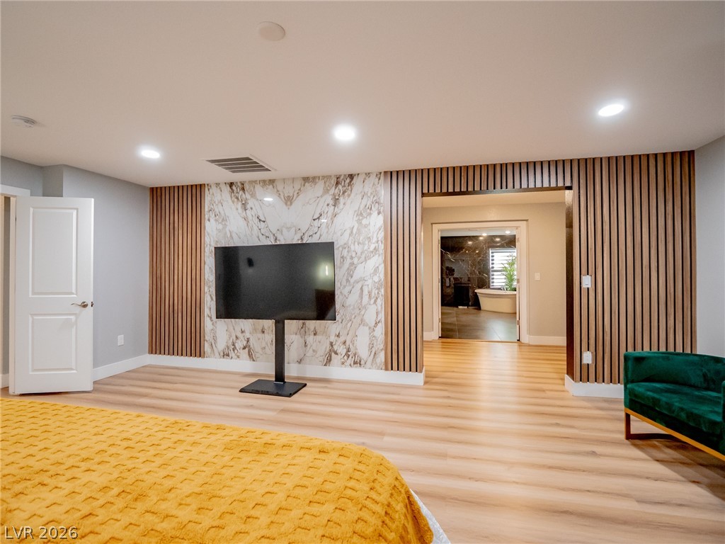 8485 Iron Heart Lane