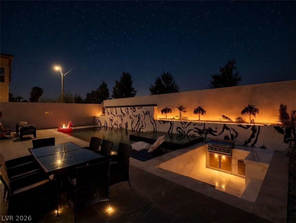 8485 Iron Heart Lane