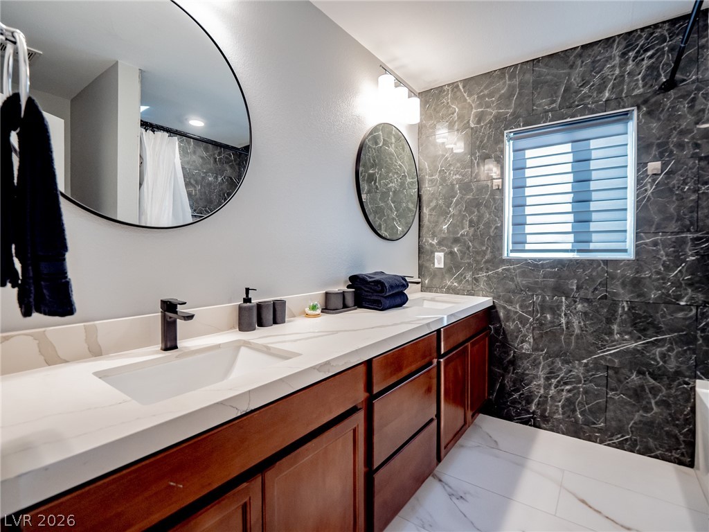 8485 Iron Heart Lane