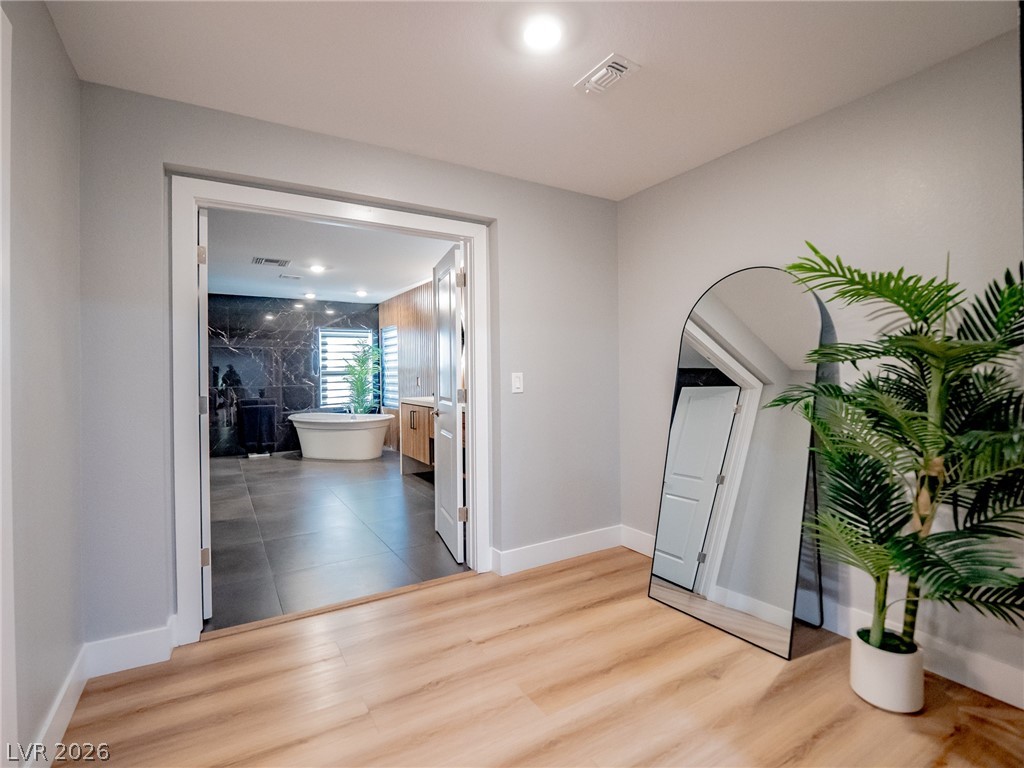 8485 Iron Heart Lane