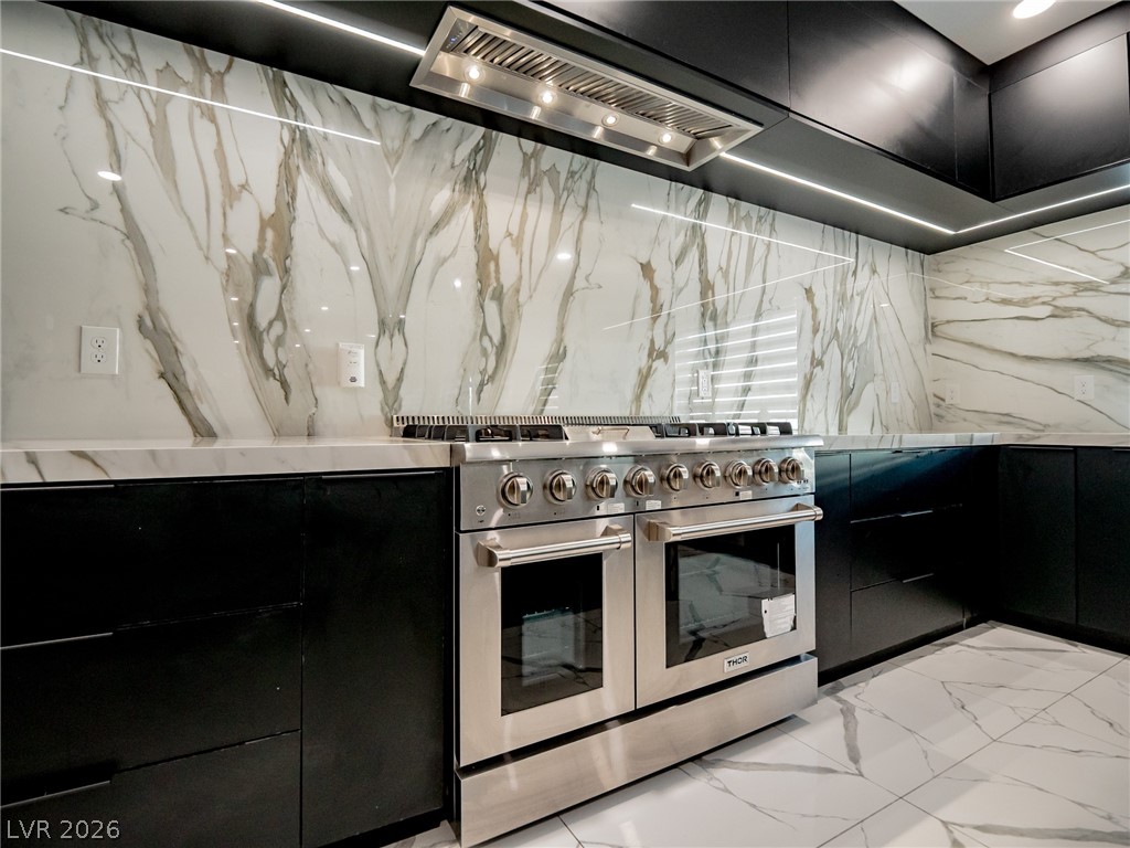 8485 Iron Heart Lane