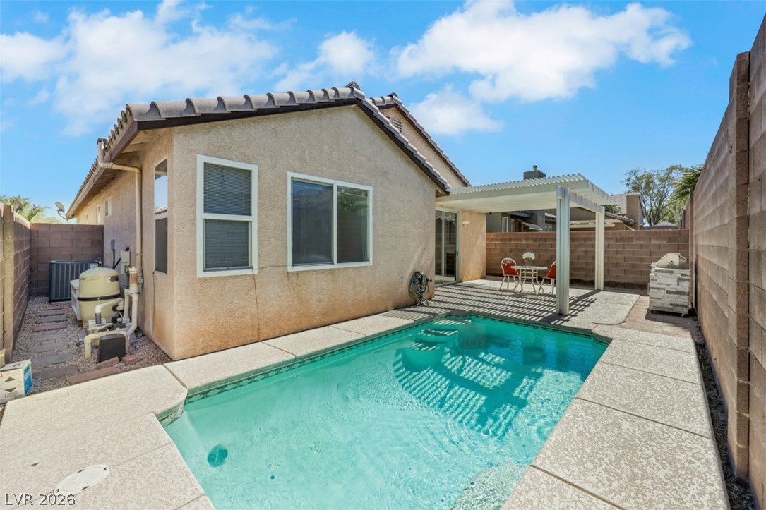 9129 Hunting Arrow Street