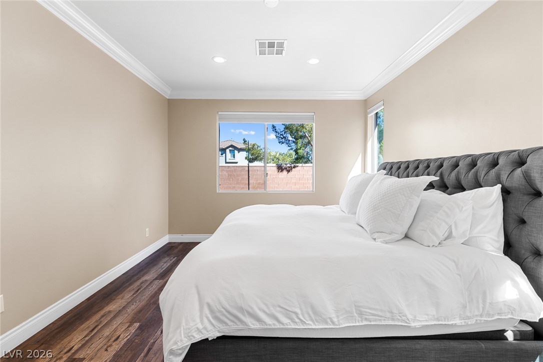 11440 Diveley Avenue