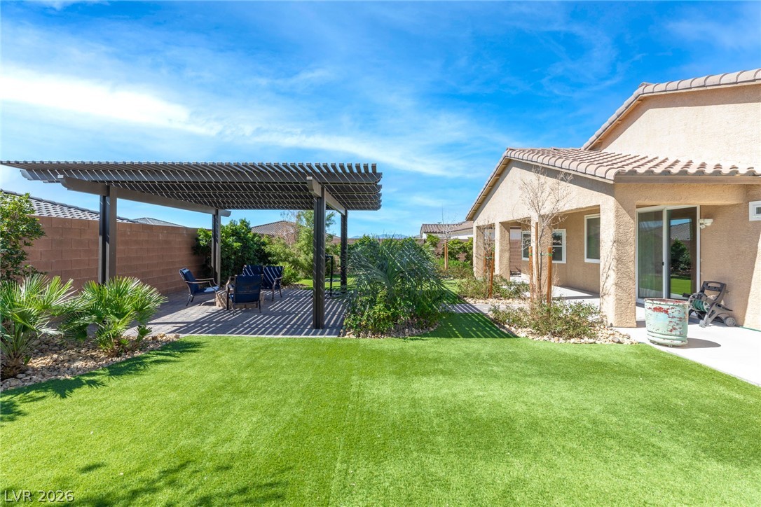 5761 East Badlands Lane