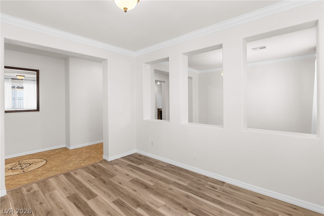 5761 East Badlands Lane