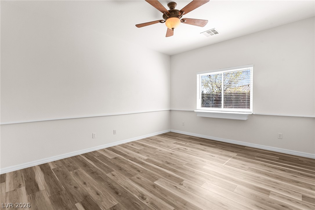 5761 East Badlands Lane