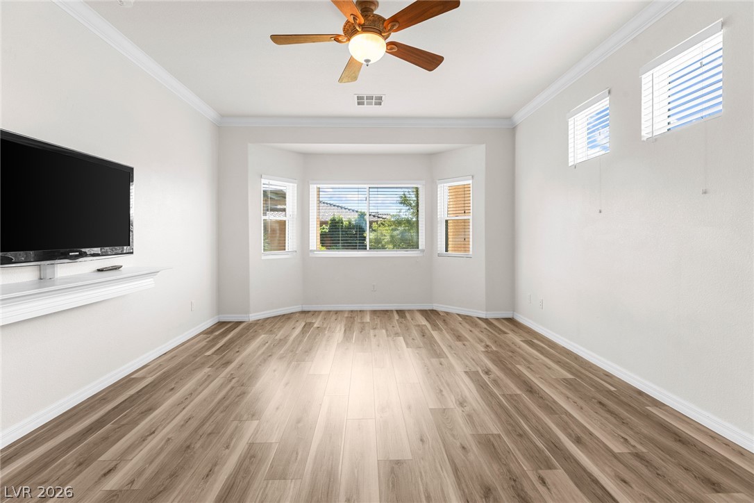 5761 East Badlands Lane