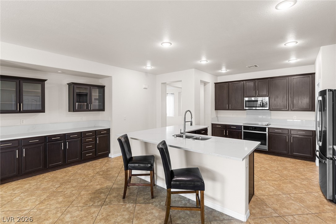 5761 East Badlands Lane